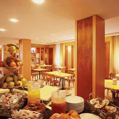 Hotel Terme Monticelli Terme Bagian luar foto
