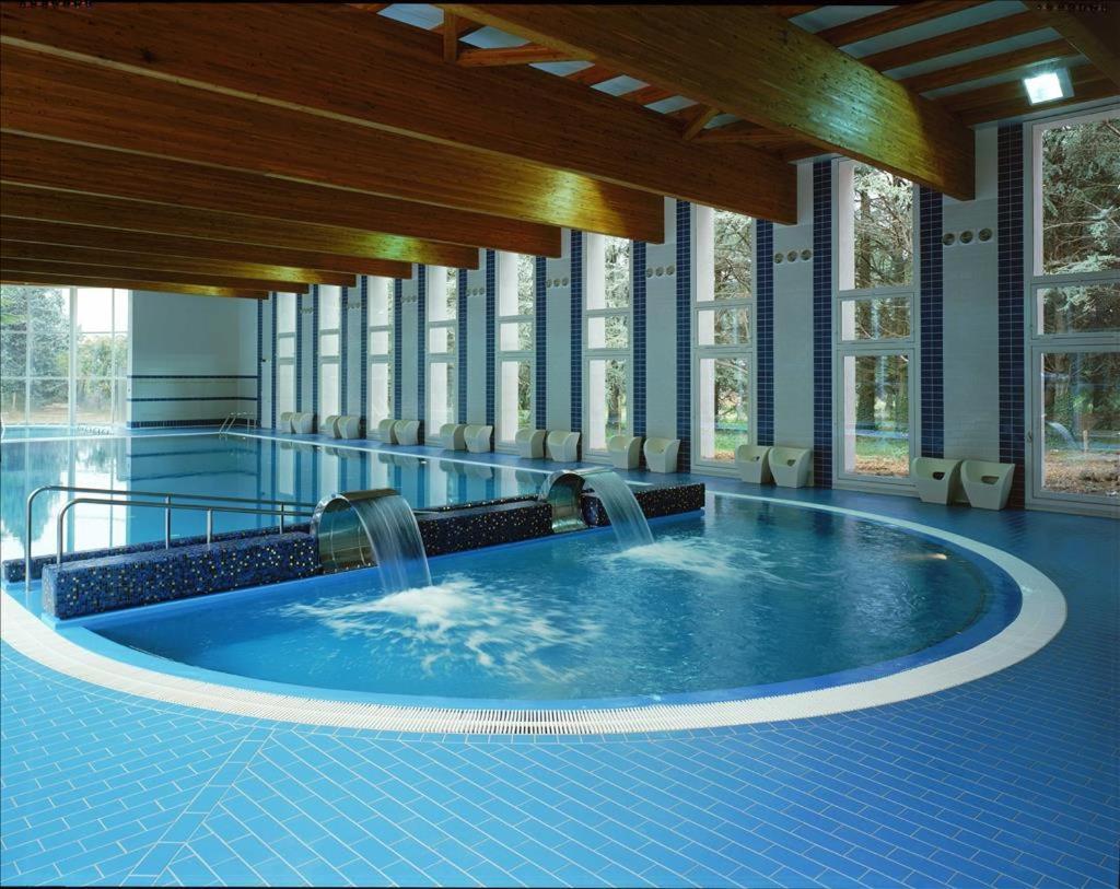 Hotel Terme Monticelli Terme Bagian luar foto